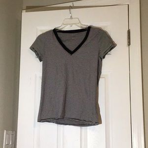 GAP woman’s vintage wash tee